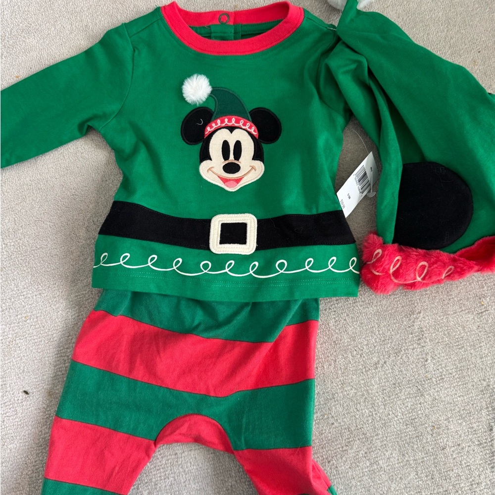 Disney Green and Red Kids Matching Set
